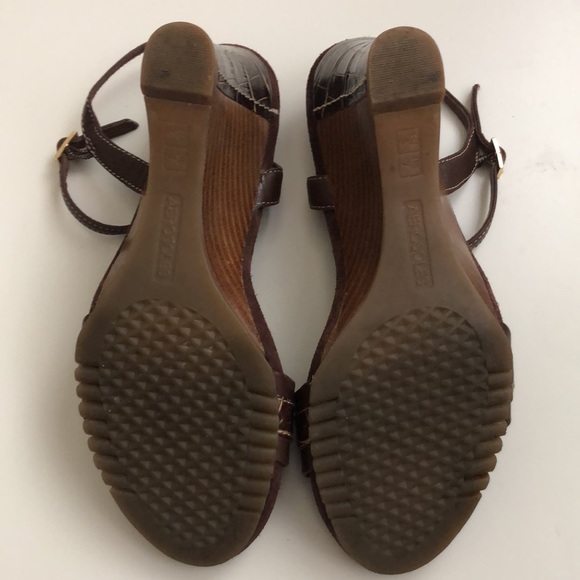 Aerosoles Swishing well Brown Wedge Leather sandals Size 7M - Picture 11 of 16